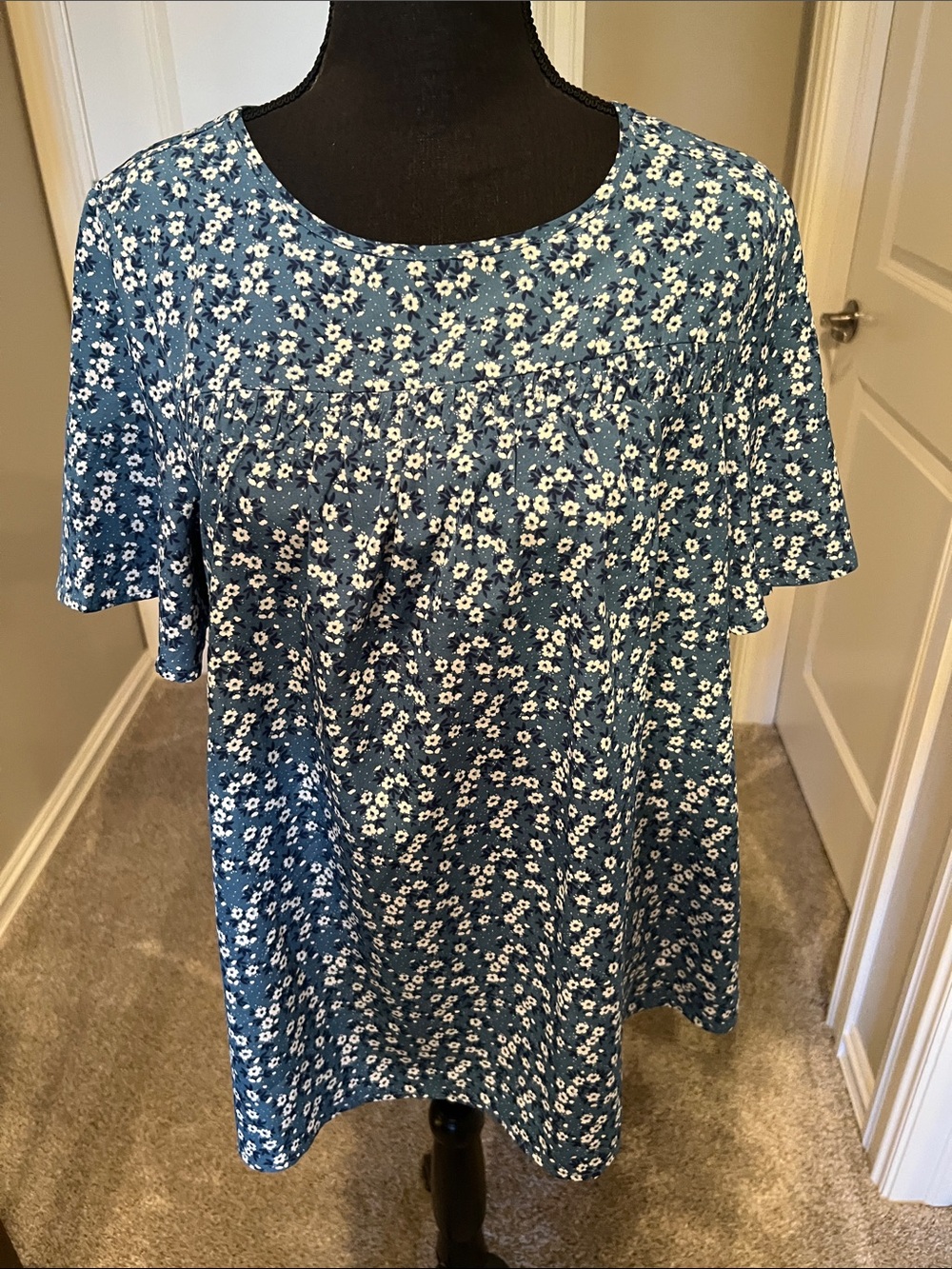 BloomChic Teal Blue Floral Short Sleeve Tunic